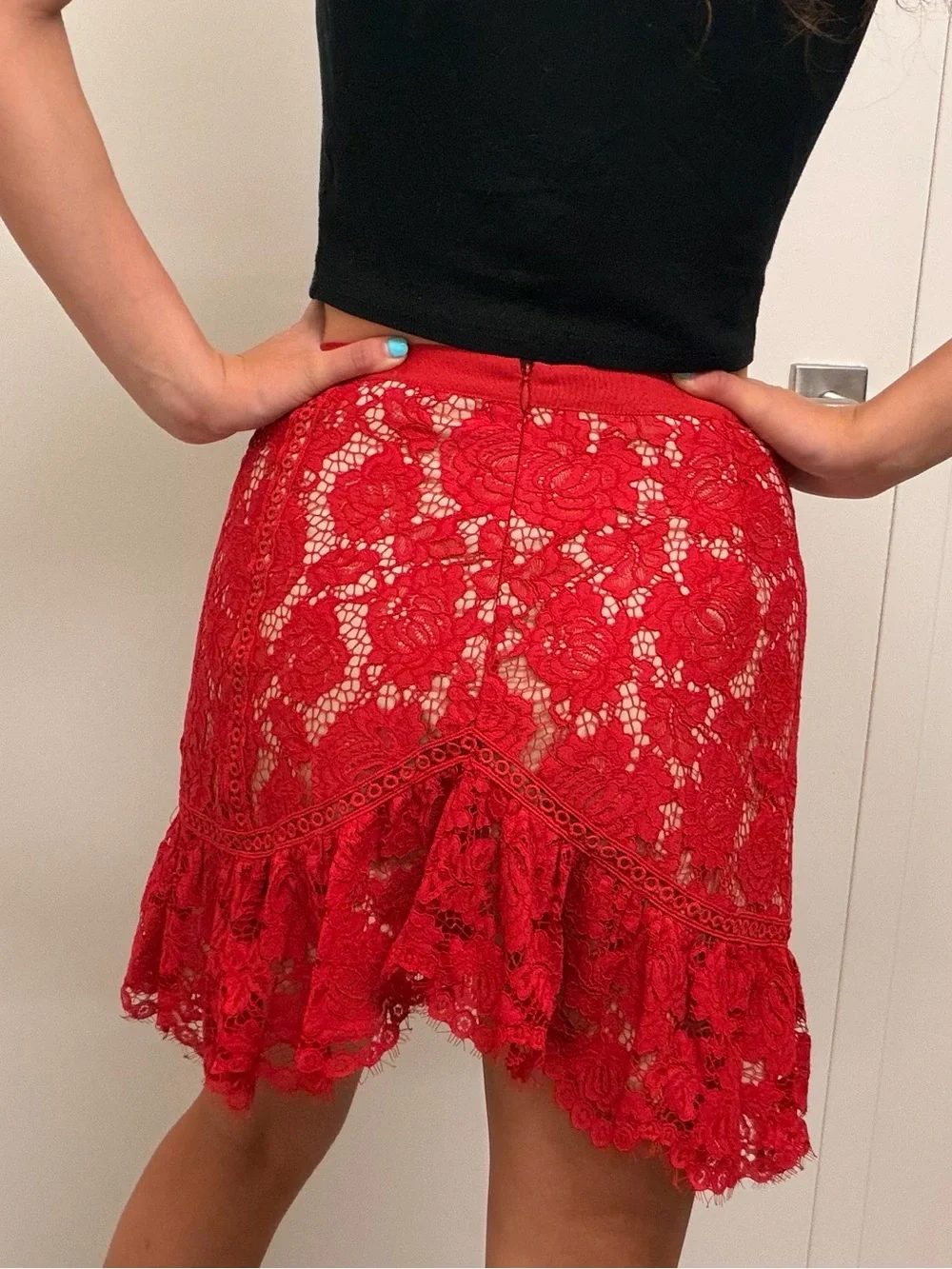 SAYLOR Red Floral Lace Ruffle Mini Skirt